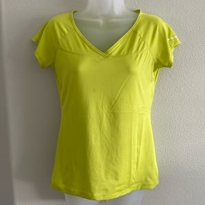 Women’s Columbia V-neck Top